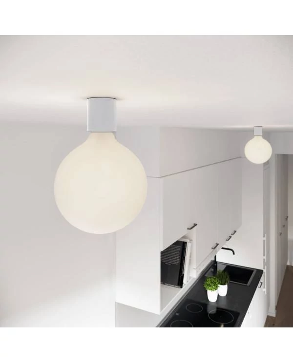 Aplique de pared con bombilla efecto porcelana IP44