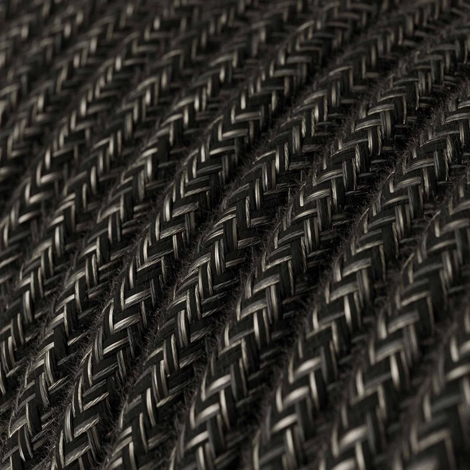Spostaluce, el punto de luz en metal con cable textil