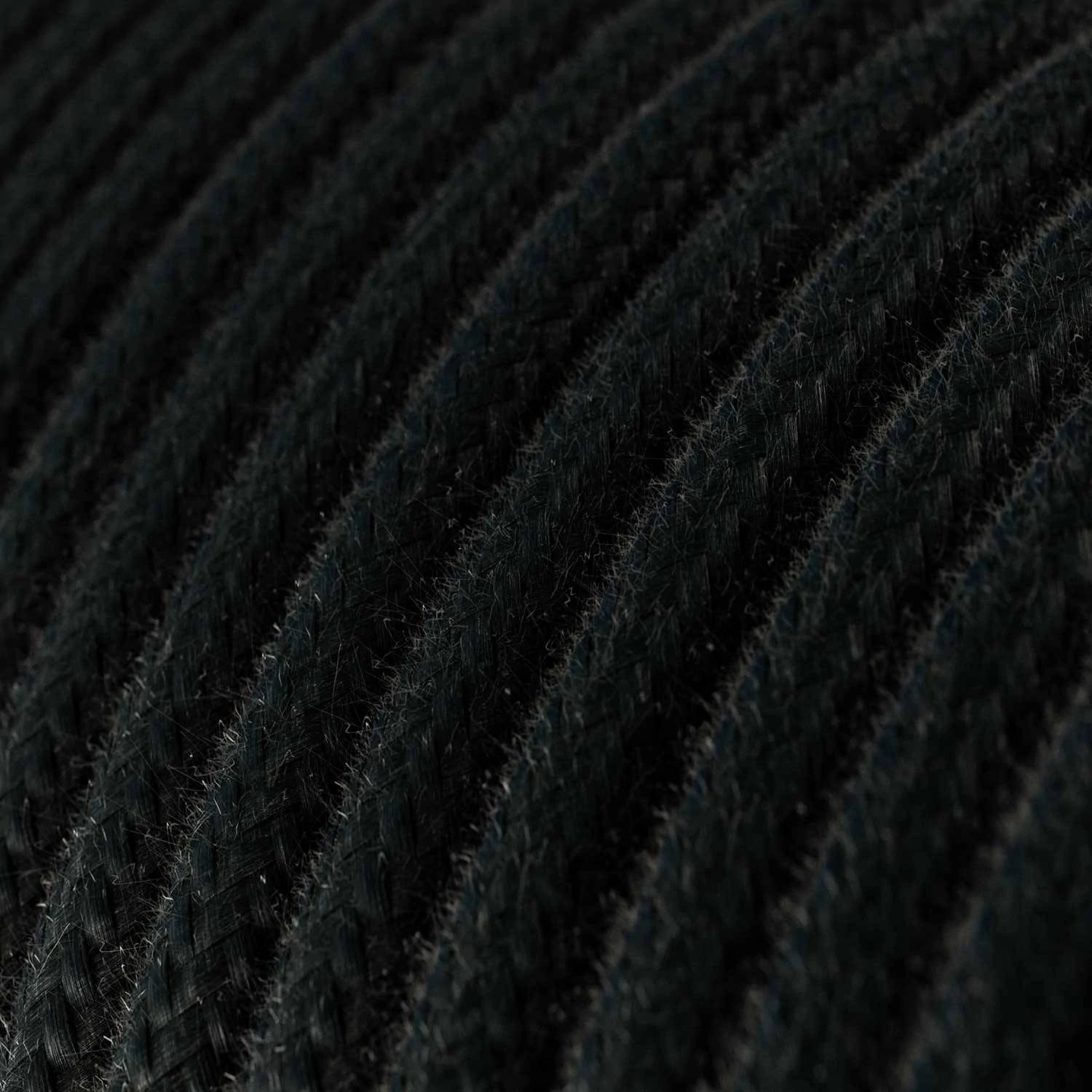 Spostaluce, el punto de luz en metal con cable textil