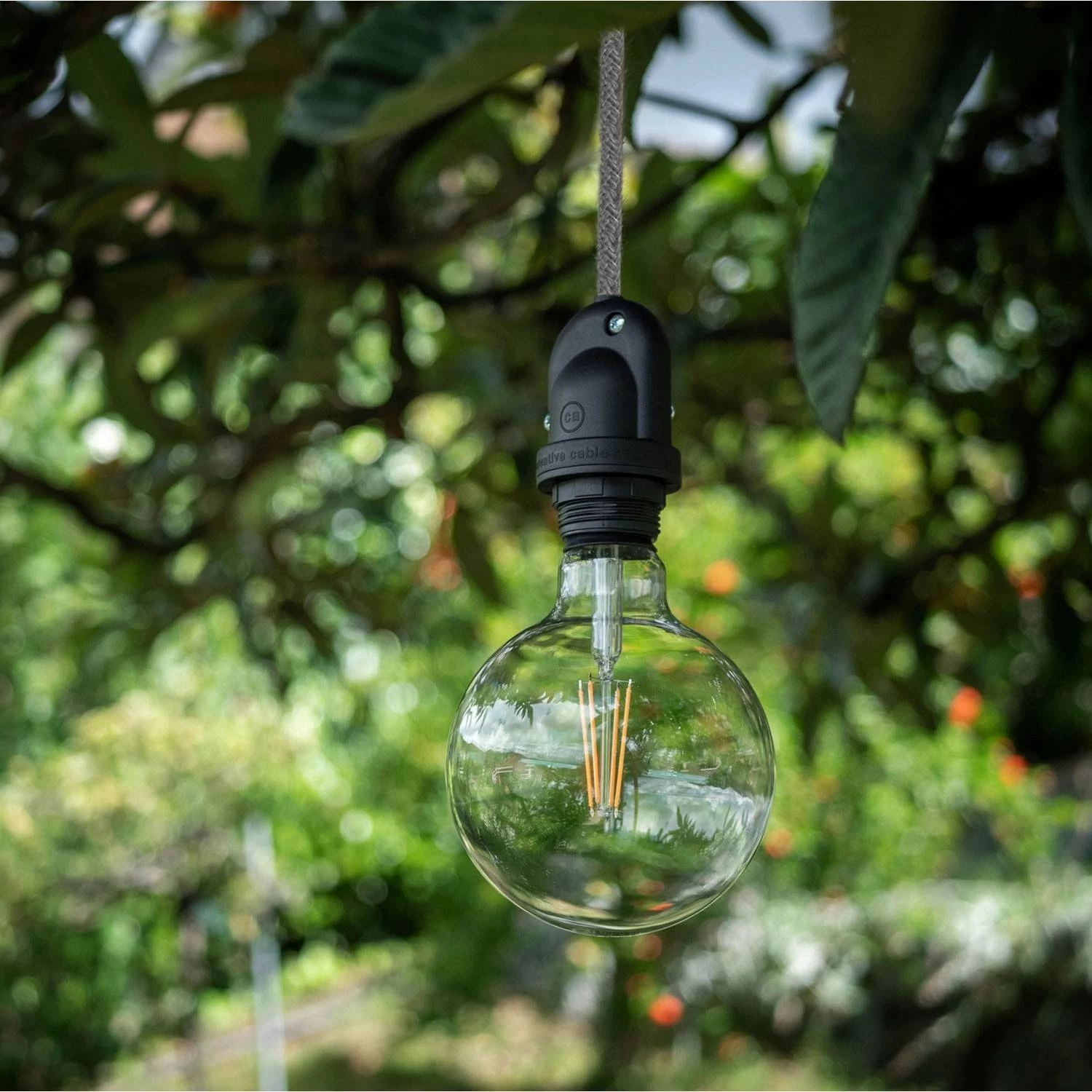 Lámpara de exterior para pantalla resistente al agua.