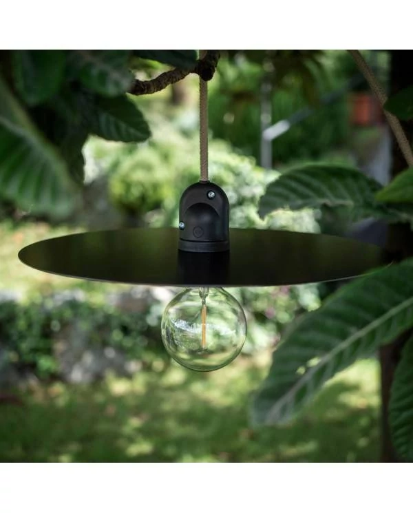 Lámpara de exterior para pantalla resistente al agua.