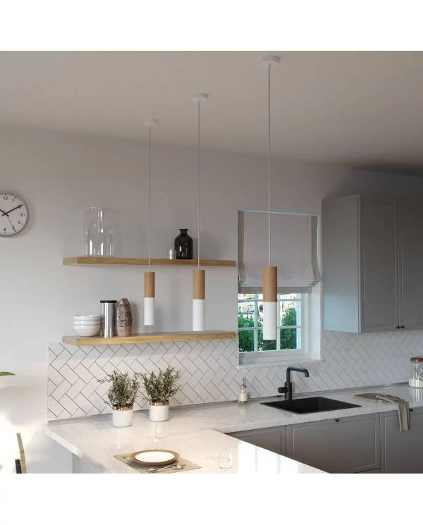 Pantalla en madera y metal Tub E15