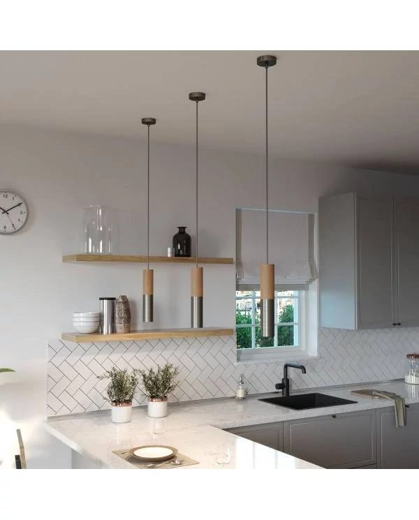 Pantalla en madera y metal Tub E15