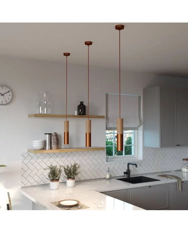 Pantalla en madera y metal Tub E15