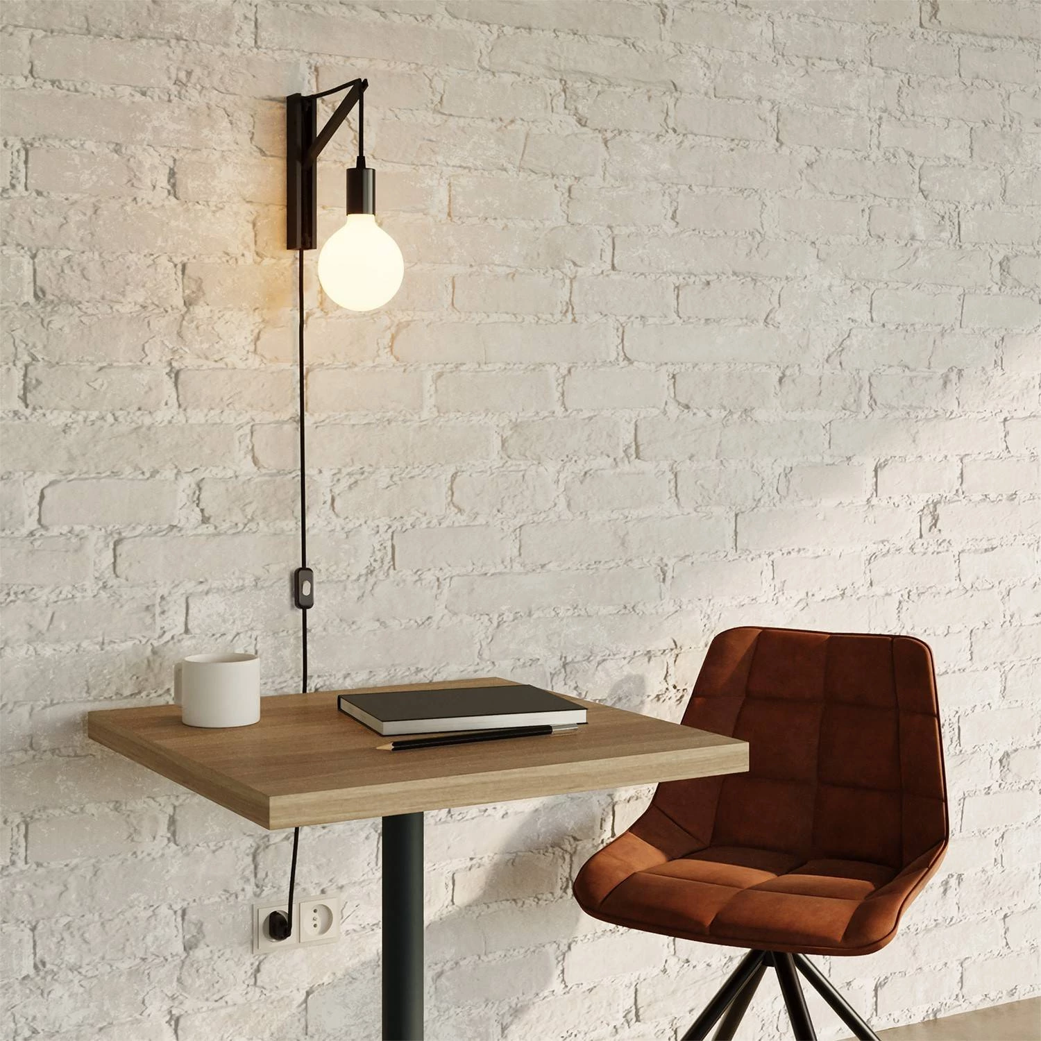 Aplique de pared de metal con enchufe