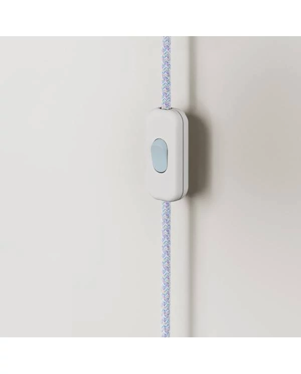 Aplique de pared de metal con enchufe