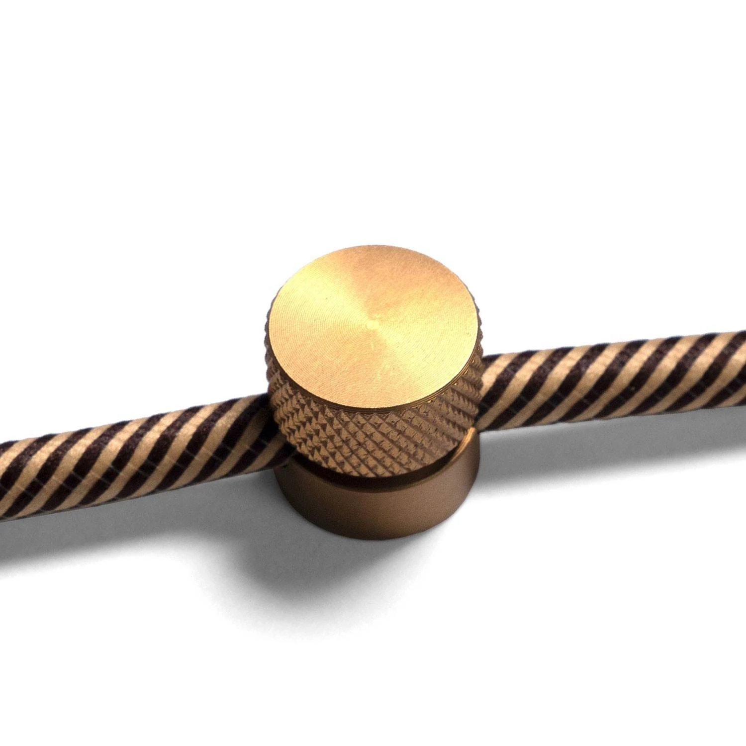 Sarè - Pasacables de metal para cable textil