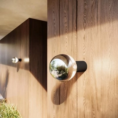 Aplique de pared con bombilla vista media esfera plateada IP44
