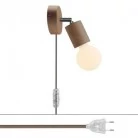 Lámpara Spostaluce con articulación de madera orientable