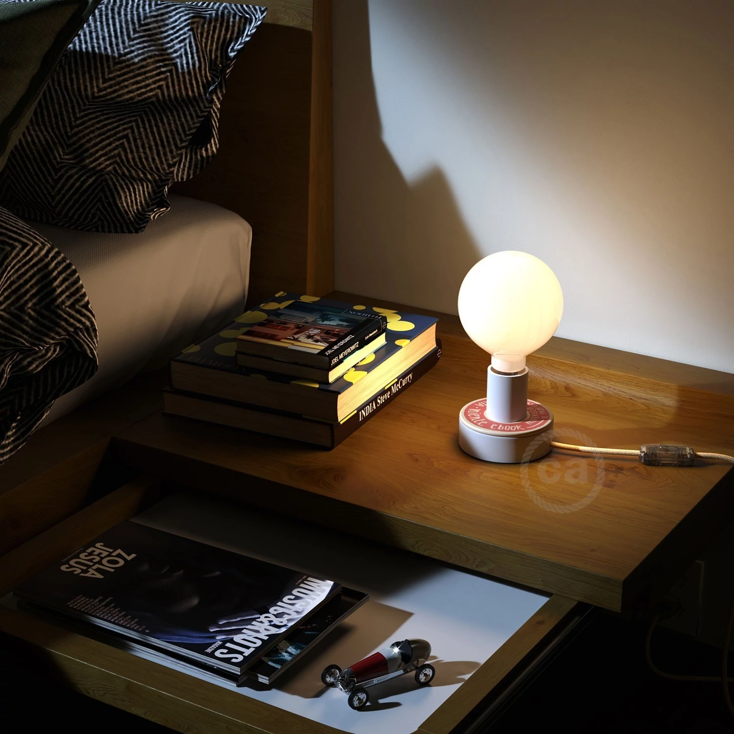 Lámpara de mesa BOLAS DE LECTIRA - Creative Cables