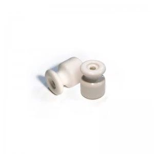 Aislador de porcelana para la fijación de cables trenzados
