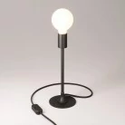 Lámpara de mesa de metal con bombilla vista