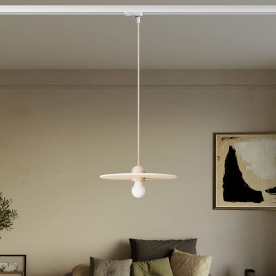 Lámpara sobre carril de madera con cable textil y pantalla