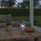 Lámpara portátil LED recargable con bombilla esférica