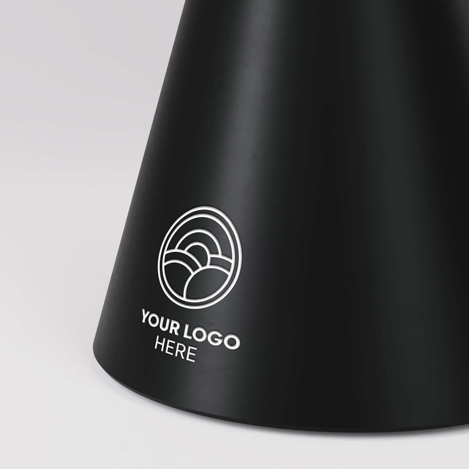 Lámpara portátil con base de madera personalizable
