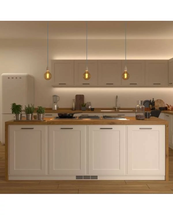 Lámpara de suspensión con cable textil trenzado y acabados de porcelana - estilo Cottage