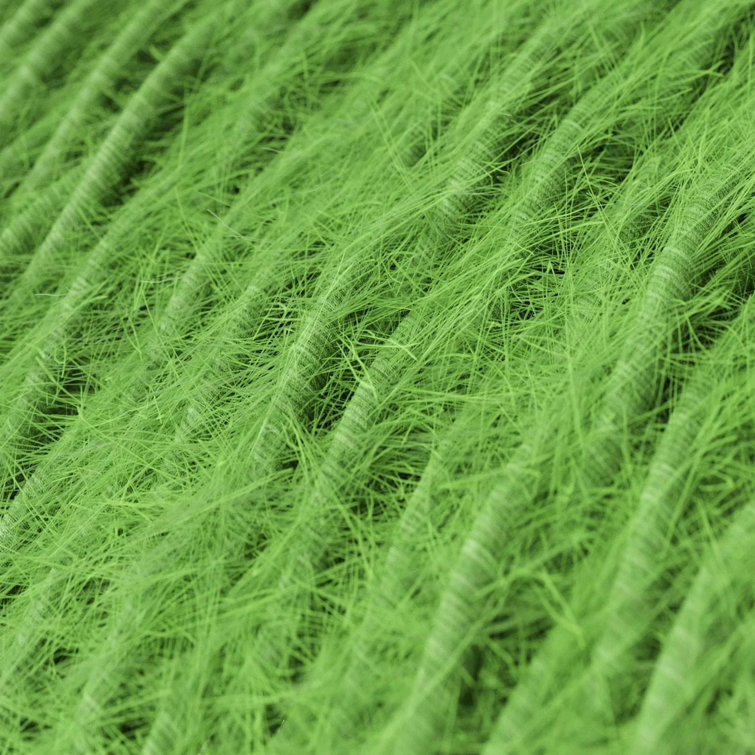 Cable eléctrico trenzado efecto peludo verde Marlene