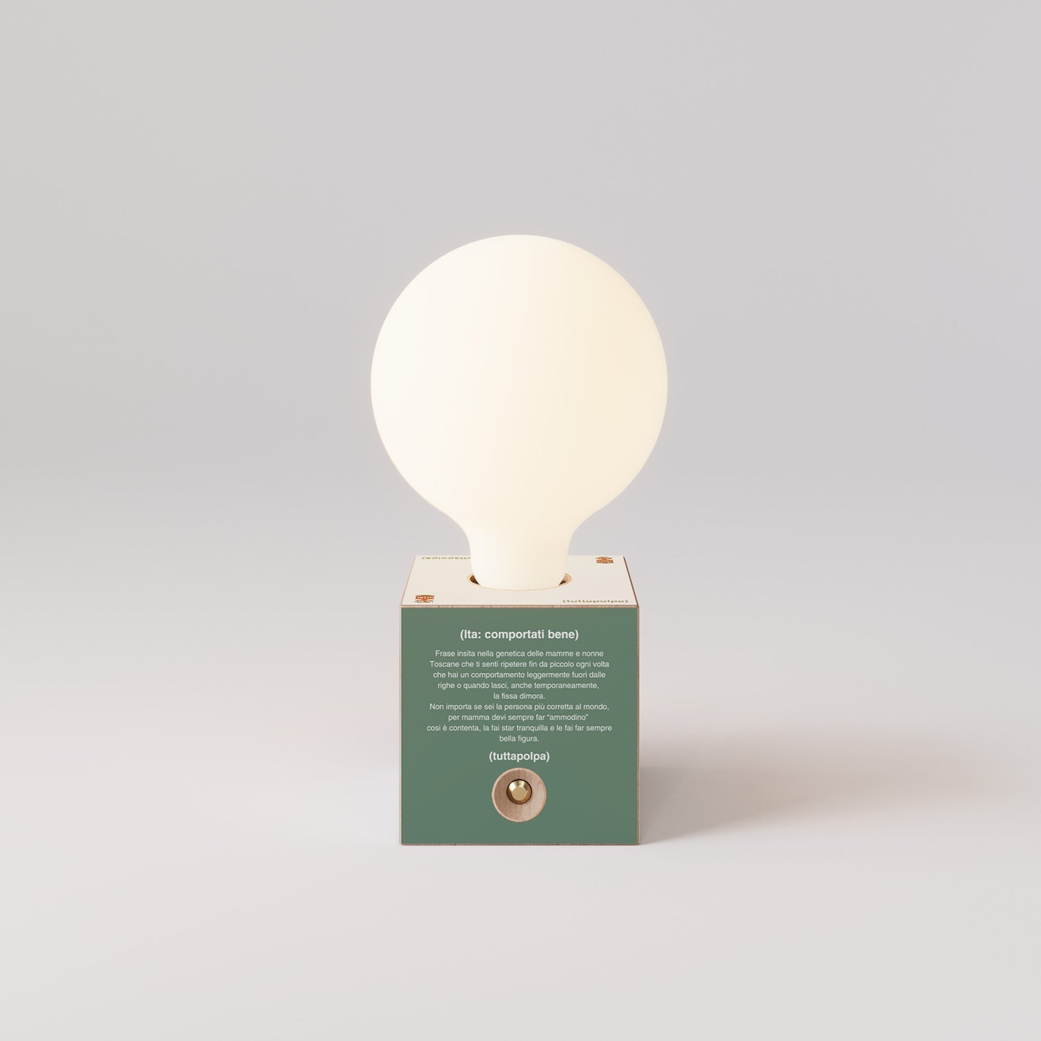 Lampada a batteria Cabless03 "Fai ammodino" con lampadina globo effetto porcellana - Tuttapolpa