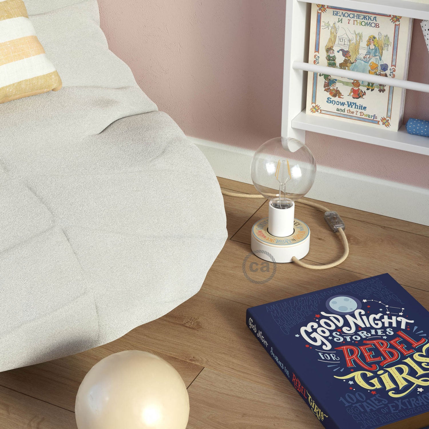 Posaluce MINI - UFO in legno double - face Pemberley Pond - DOUGLASS + ALCOTT - Creative Cables